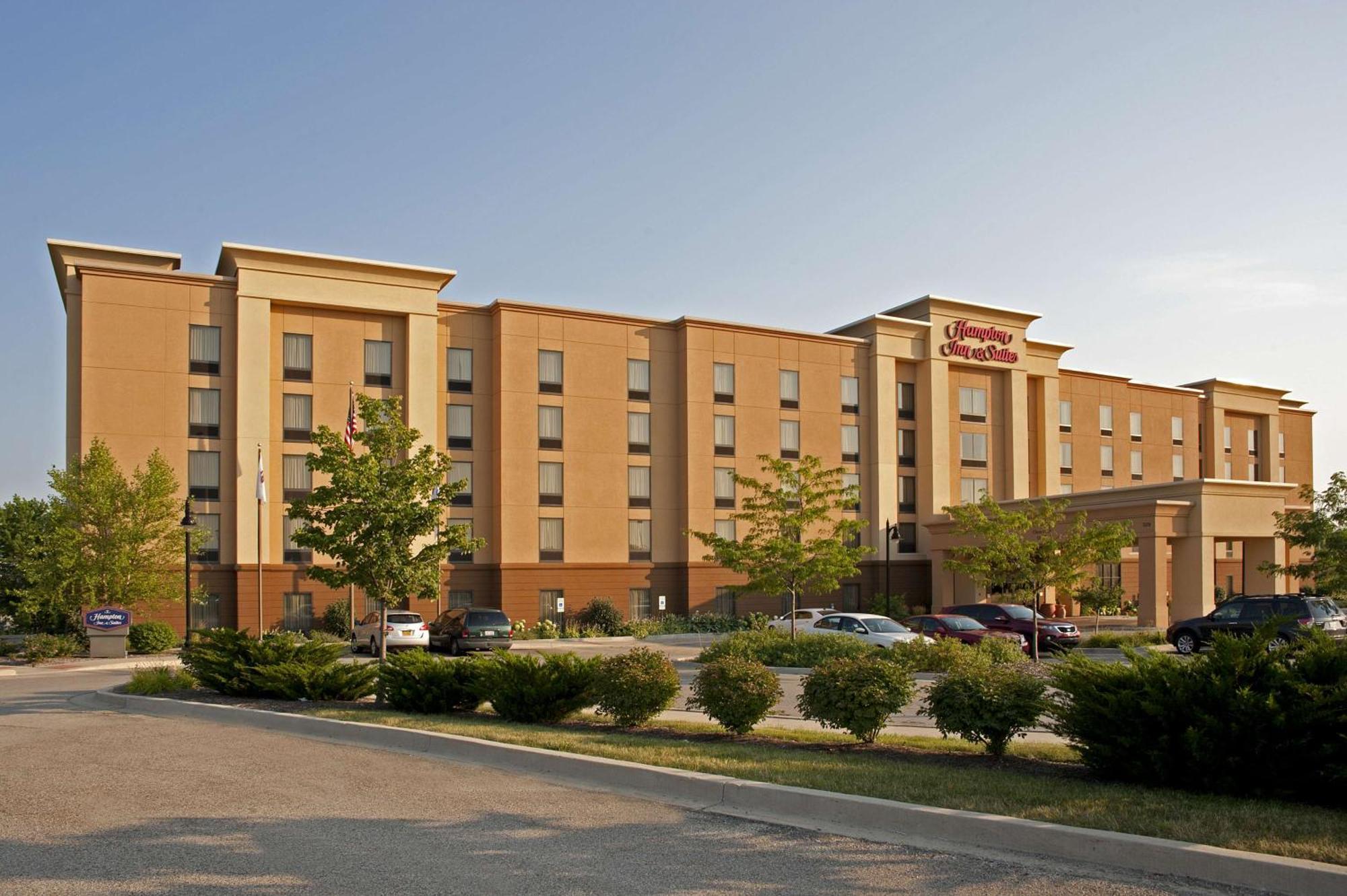 Hampton Inn & Suites Bloomington-Нормал Экстерьер фото